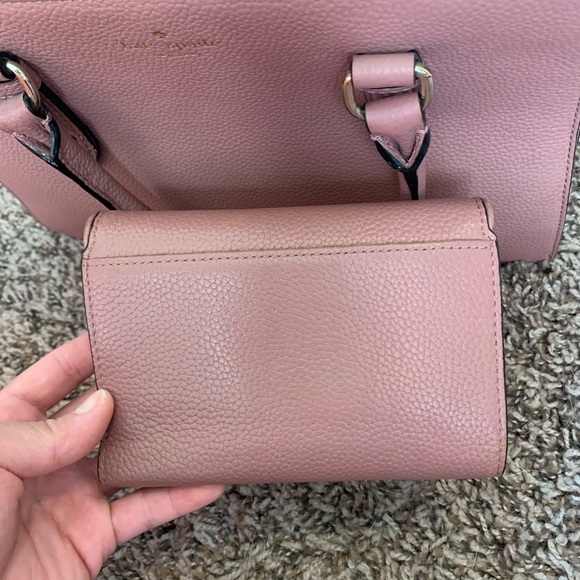 💖SOLD💖KATE SPADE PURSE AND WALLET - Picture 9 of 10